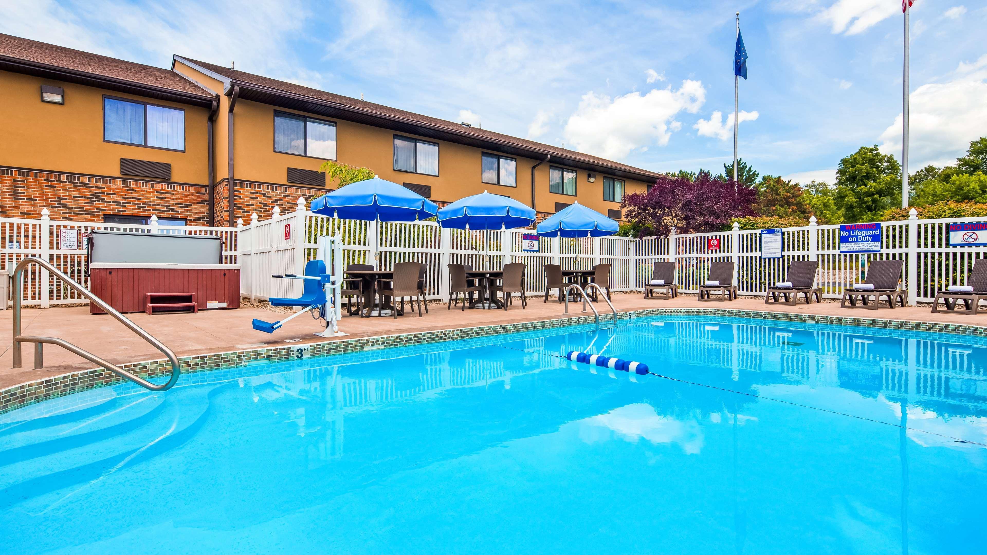 Best Western Kendallville Inn Esterno foto