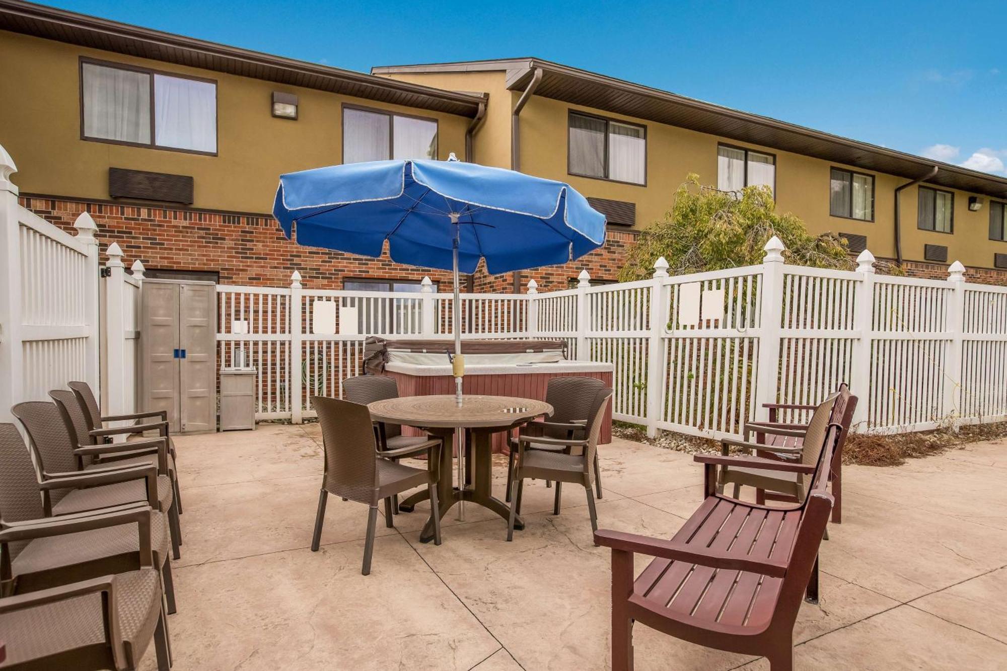 Best Western Kendallville Inn Esterno foto